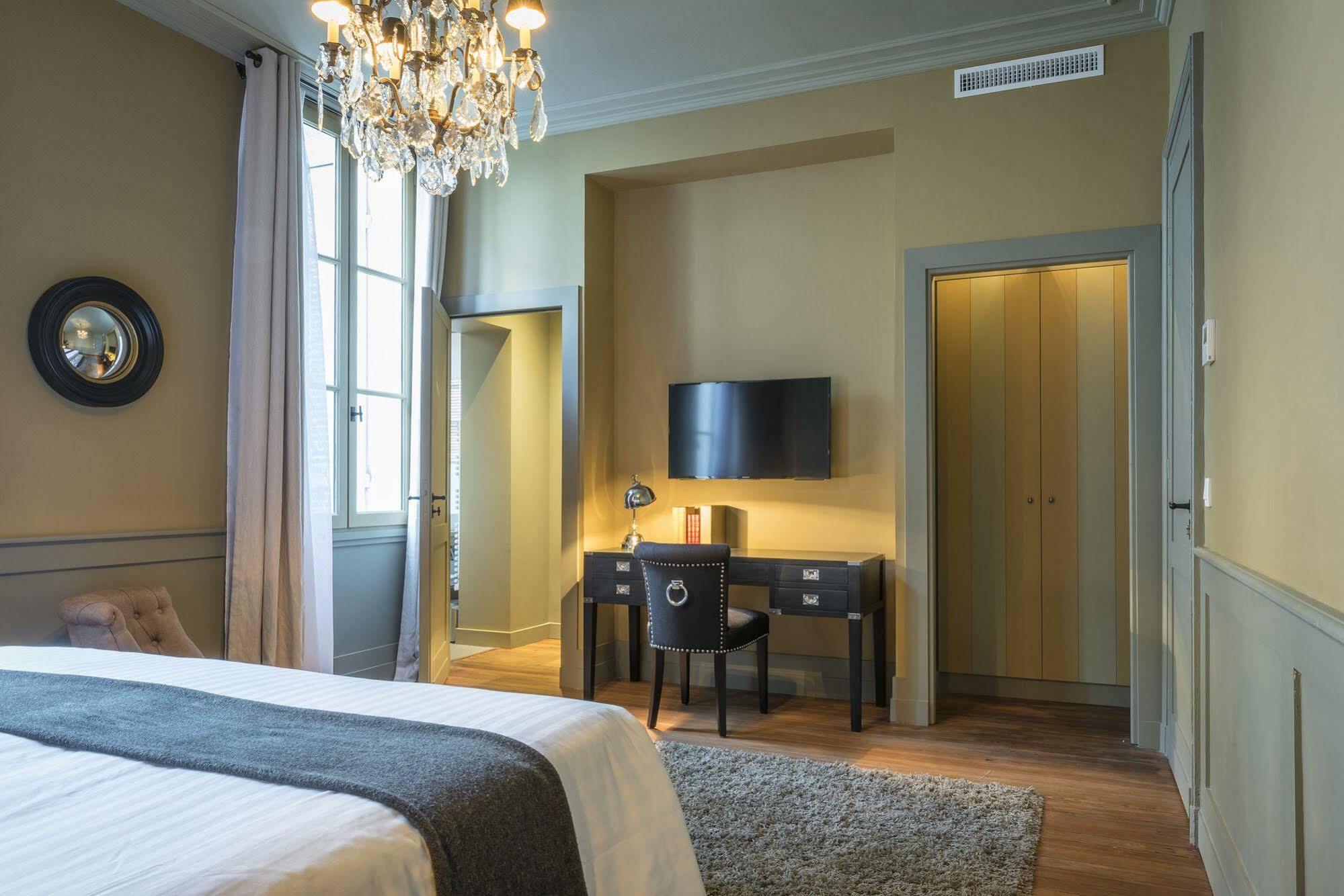 Bed and Breakfast Le Clos D'Emile Бордо Экстерьер фото